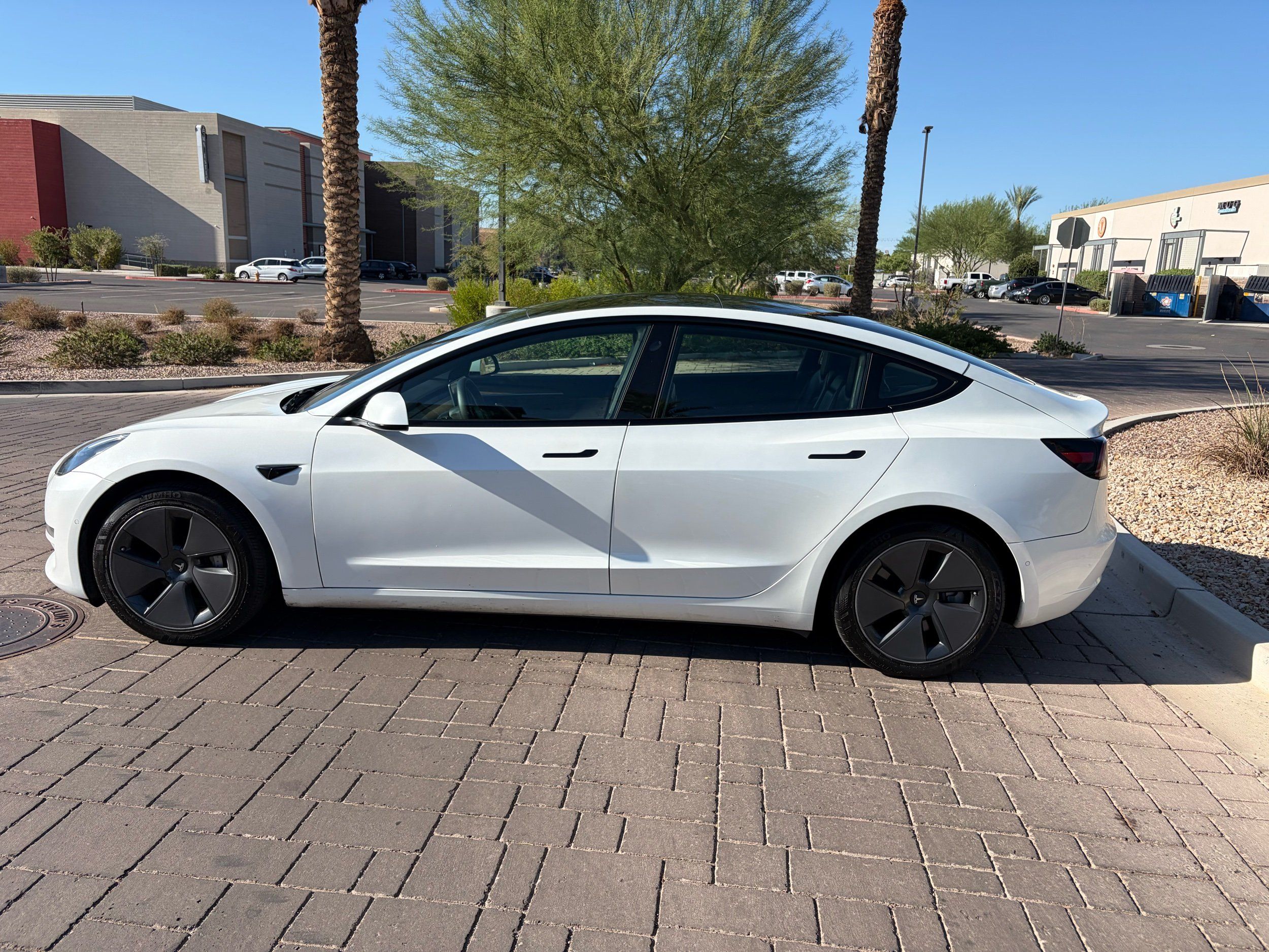 tesla model 3 2022 5YJ3E1EA9NF290110 image tesla model 3 2022 5YJ3E1EA9NF290110 image